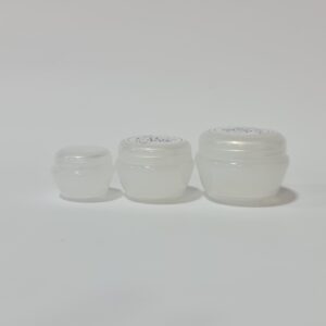 محبرة بلاستيك