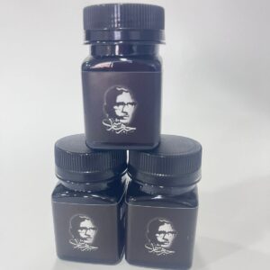 حبر هاشم اسود